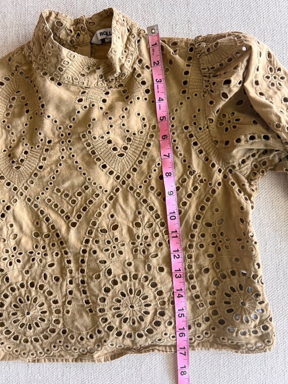 Cropped Eyelet Blouse - Picture 7 of 9